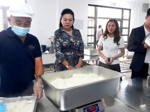 Đưa tiêu chí an toàn thực phẩm vào kế hoạch phát triển KTXH địa phương